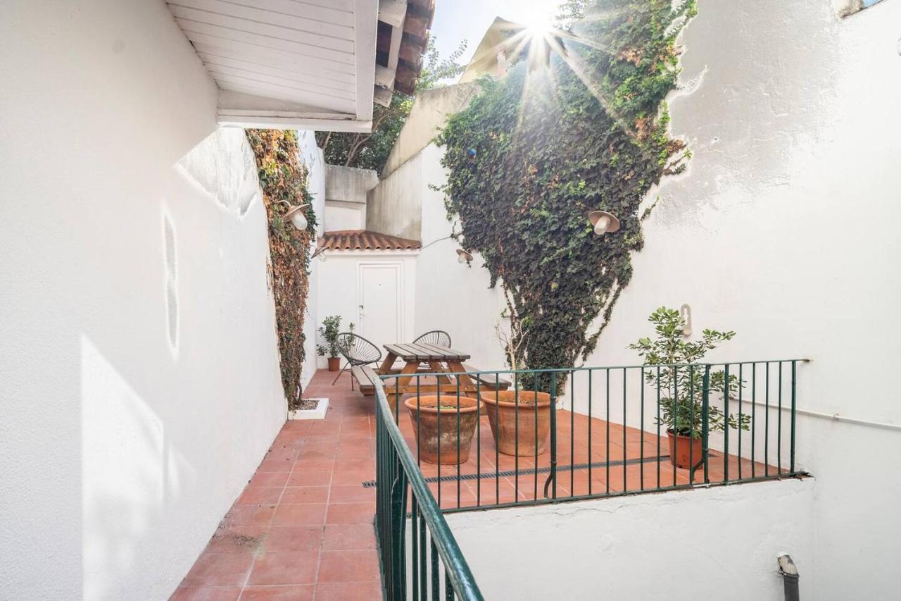 Apartment Combro By Patio 25 *