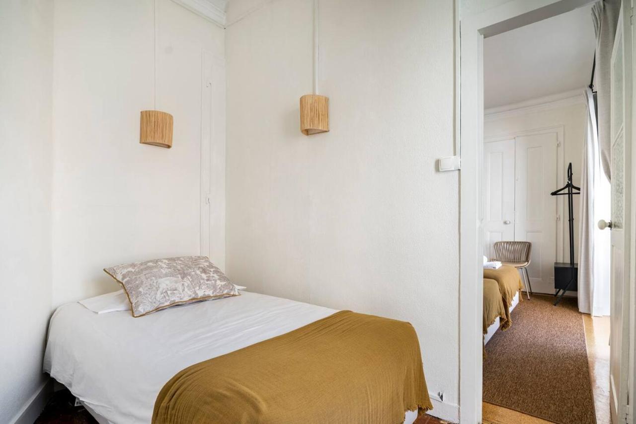 Apartment Combro By Patio 25