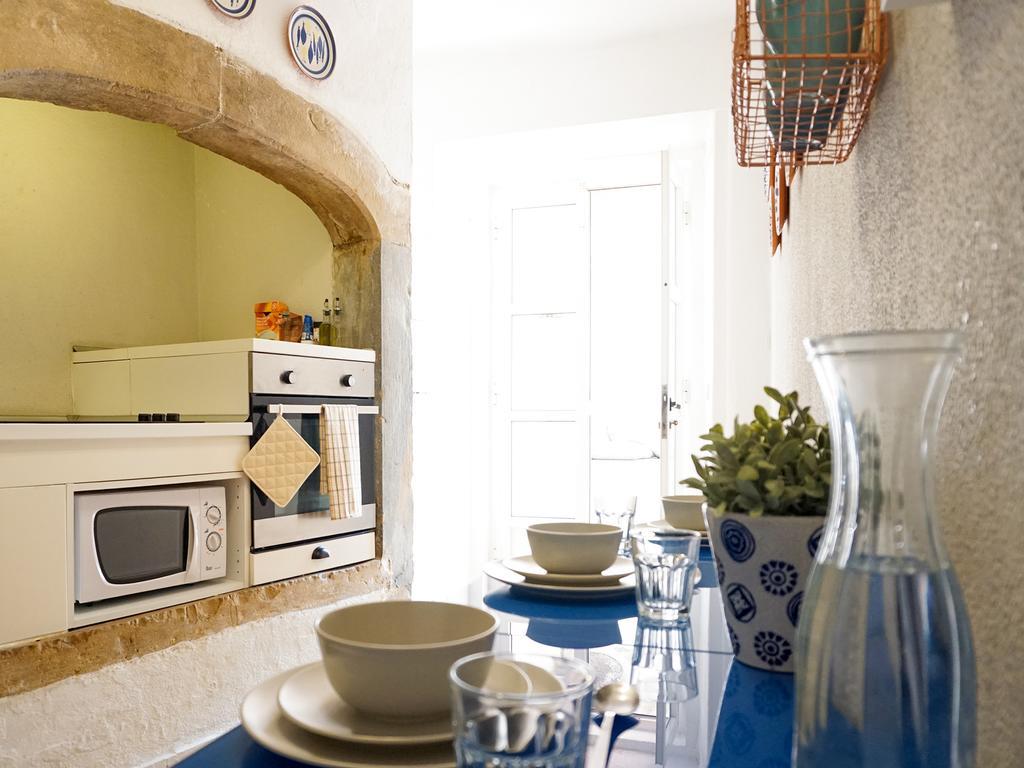 Apartment Combro By Patio 25 *