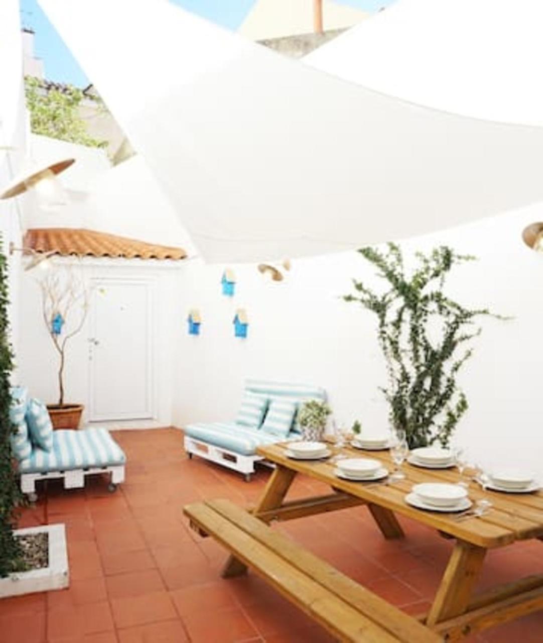 Combro By Patio 25 * Lisbon