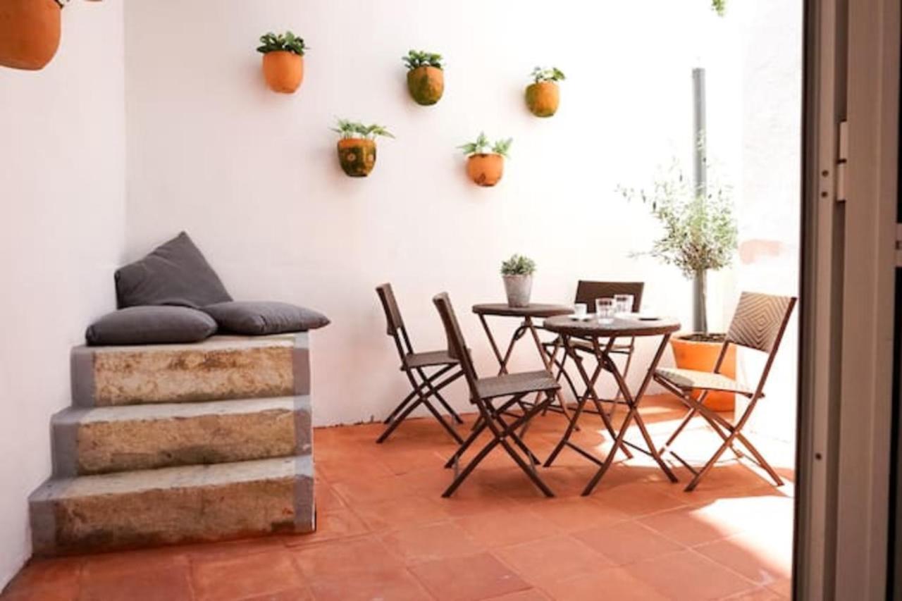 Combro By Patio 25 Apartment