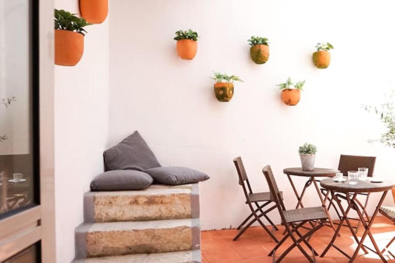 Combro By Patio 25 Apartment